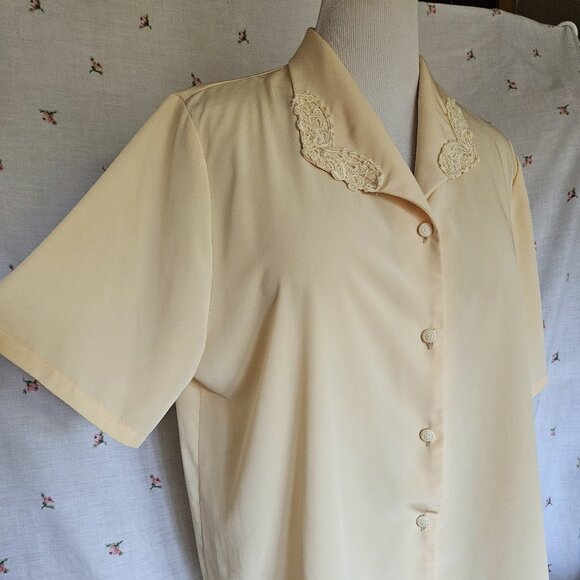 Size XL to 1X Vintage 1990s Eatons Yellow Blouse - Picture 5 of 10